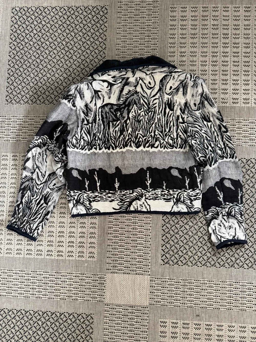 VTG New Identity Horse Tapestry Jacket - Size S